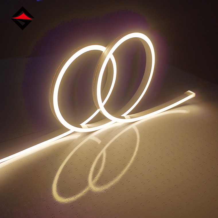 Neon Strip Light-тегі шламдар материалдарының айырмашылығы неде?